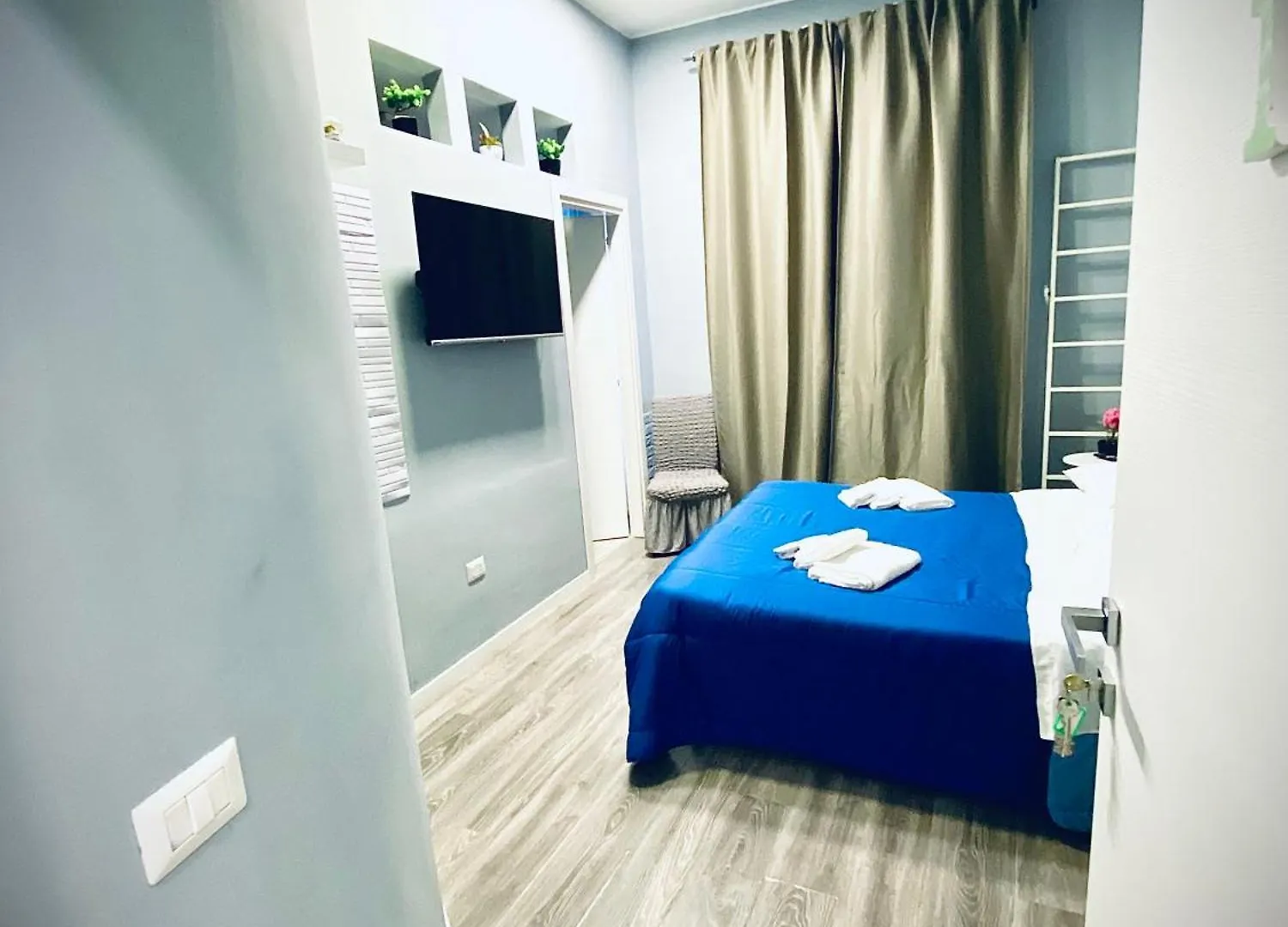 Rodino Rooms Naples